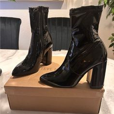 Brand New Steve Madden Patent Leather Box Heel Boots Heel: 3 3/4” Size: 7.5 (Tight Fit) Steve Madden Cobra Black Leather Boots, Vinyl Boots, Boots Heel, Leather Box, Shoes Leather, Heel Boots, Steve Madden Shoes, Shoes Heels Boots, Leather Shoes