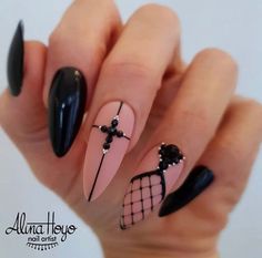 Black Obsession, Unghie Nail Art, Gothic Nails, Nails Polish, Ballerina Nails, Trendy Nail Art, Popular Nails