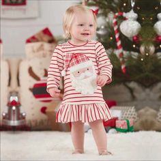 Adorable Santa Dress! Versatile Piece. Can Be Worn As A Dress, Nightgown Or Even For Santa Photos!! Long Sleeved And Good Quality Material, Not Thin. Approx Measurements Lying Flat Are: 2t- 11" Wide And 18" Long 4t- 12.5" Wide And 21.5" Long Christmas Dress Baby, Santa Dress, Girls Christmas Outfits, Holiday Dress Outfit, Baby Christmas Outfit, Girls Christmas Dresses