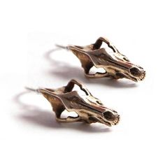 Available in White Bronze, Yellow Bronze, and Sterling Silver Ships worldwide. Earring Dimensions: 17mm x 10mm x 6mm Animal Skull Jewelry, Wolf Earrings, History Jewelry, Bone Collector, Wolf Skull, Skull Fire, Metal Animal, Hummingbird Earrings, Small Trinkets