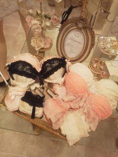 bras. bras. bras. <3 Feminine Lingerie, Gorgeous Lingerie, Pretty Bras, Cute Bras, Soft Feminine, Beautiful Bra, Cute Lingerie, Pretty Lingerie, Vintage Lingerie