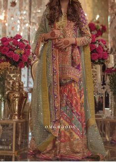 Chatapati Gharara Pakistani Bridal, Chatapati Gharara, Garara Design, Mendhi Outfit, Desi Party, Mayon Dresses, Ethnic Wears, Bridal Mehndi Dresses