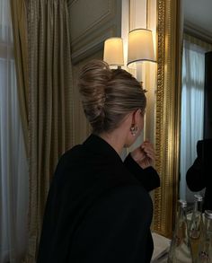 Cartier High Jewelry, Claire Rose Cliteur, Claire Rose, Clip Hairstyles, Cut Her Hair, Elegant Makeup, The Ritz, Hair Flip, January 25