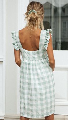 Details: Square neckline Pleated cap sleeves Loose fit Tartan plaid print Size and Fit: Size Length Bust S 82cm/31.4'' 83cm/32'' M 83cm/32'' 87cm/34.2'' L 84cm/33.1'' 93cm/36.6'' XL 85cm/33.5'' 97cm/38.2'' Plaid Patchwork Short Sleeve Dress, Gingham Patchwork Summer Dresses, Green Square Neck Dress For Picnic, Summer Gingham Dresses With Patchwork, Summer Gingham Patchwork Dress, Summer Patchwork Dress For Day Out, Chic Patchwork Dress For Brunch, Summer Mini Length Patchwork Dresses, Patchwork Midi Dress For Day Out