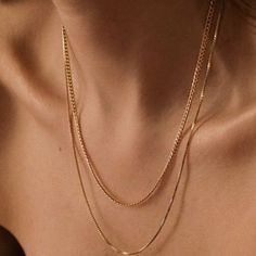 17.75” Curb Chain & 19.75” Box Chain. Beautiful And Timeless Gold Layered Necklaces. Dainty And Delicate, Wear Them Alone Or Layer Together.Both Are Thinner Chains. 18k Gold Filled (Stamped On Clasp), Brass Length: 19.75” Box Chain & 17.75” Curb Chain Width: 1mm Box & 2 Mm Curb Gold Layered Necklaces, Necklaces Dainty, Layered Necklace Set, Gold Necklace Layered, Layered Necklace, Curb Chain, Box Chain, Layered Necklaces, Necklace Set