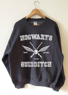 Hogwarts Quidditch, Stile Harry Potter, Harry Potter Merch, Harry Potter Style, Harry Potter Outfits, Fandom Outfits, Harry Potter Books, Harry Potter Love, Harry Potter Obsession