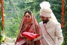 Actress Yami Gautam Best Wedding Destinations, Month Anniversary, One Month Anniversary, Engagement Plan, Cozy Wedding, Marriage Announcement, Yami Gautam, Wedding Pic, Intimate Wedding Ceremony