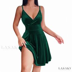 Lasaky - Stylish High-Waisted Shorts for Female Fashion Poison Ivy Costume, Ivy Costume, Trending Clothes, Shein Women, Green Velvet Fabric, Elegant Skirt, Dress Spaghetti, Poison Ivy, Evening Attire