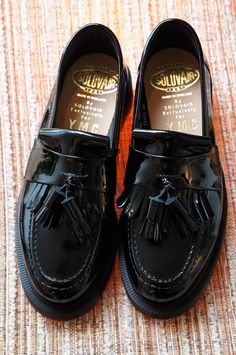 L'Ecume des Jours septembre 2 Sepatu Loafers Pria, Winter Old Money, Old Money Outfit, Dress Up Shoes, Fly Shoes, Money Outfit, Street Style Outfits Men, Mens Outfit Inspiration