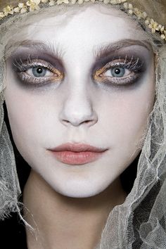 Makeup Zombie, Zombie Bride, Weird Vintage, Jessica Stam, Behind Blue Eyes