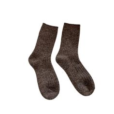 Indulge in the ultimate comfort with these luxurious cashmere socks. Soft, warm, and effortlessly chic, they bring an air of old-money sophistication to your everyday style. Perfect for lounging or layering, they add a cozy, timeless touch to any outfit Comfortable Brown Socks For Fall, Warm Brown Socks For Fall, Classic Cashmere Socks For Winter, Classic Fall Cashmere Socks, Classic Solid Winter Socks, Classic Winter Socks, Classic Fall Socks, Cozy Warm Solid Color Socks, Cozy Soft Brown Socks