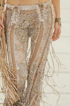 Detail Couture, Estilo Hippie, Mode Boho, Mode Ootd, Roberto Cavalli, Fashion Details, Outfit Inspirationen