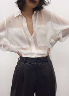 Sheer Shirt Outfits, Anti Fashion, Frankie Shop, Sheer Shirt, Crepe Fabric, Sheer Blouse, Looks Vintage, Aesthetic Outfits