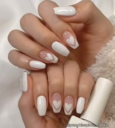 Cute Nail Inspo Trendy, Two Tone Almond Nails, Aesthetic Biab Nails, Two Tone Gel Nails, Nail Inspo Acrylic Winter, Super Girly Nails, Nail Inspo White Design, Nails Inspiration 2024, Easy Coffin Nail Designs