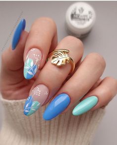 Almond Nails Designs, Cool Nail Designs, Dope Nails, Flower Nails, Cute Acrylic Nails, Green Nails, Blue Nails