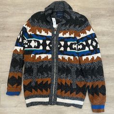 Beautiful Jacket With An Aztec Design. Very Stylish Gray Outerwear For Fall Outdoor Activities, Gray Fall Outerwear For Outdoor, Casual Fall Outdoor Sweater Coat, Casual Fall Cardigan For Outdoor, Casual Fall Outdoor Cardigan, Cozy Gray Winter Outerwear, Multicolor Winter Sweater With Pockets, Casual Multicolor Winter Outerwear, Gray Sweater With Pockets For Cold Weather