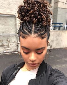 ❤ ℒℴvℯly Natural Hair Transitioning, Makeup Tip, Transitioning Hairstyles, Natural Hair Styles Easy, Penteado Cabelo Curto, Hairstyles For Black Women, American Woman, Curly Hairstyles, Natural Hair Care