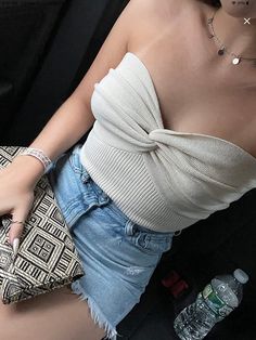 Tube Top Outfits, Casual Day Outfits, Crop Top Outfits, Looks Style, Girly Girl, Outfits Casuales, Cute Tops, Classy Outfits