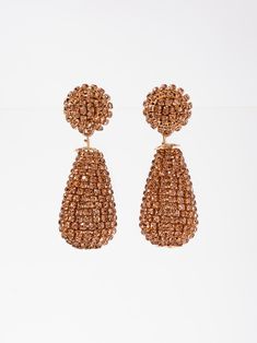 Expertly crafted, the Mila Drop Rhinestone Earrings add a touch of elegance to any outfit. With a delicate drop design and sparkling rhinestones, these earrings are perfect for any occasion. Their timeless beauty and subtle shine make them the perfect accessory for any fashion-forward individual. SizeH: 2.15"W: 0.75" QualityMade with quality materials for endurance. ImportedEY12699 Rose Gold Crystal Earrings With Sparkling Stones For Party, Sparkling Crystal Drop Earrings For Evening, Glamorous Teardrop Crystal Earrings For Evening, Glamorous Evening Teardrop Crystal Earrings, Teardrop Crystal Embellished Earrings, Crystal Drop Clip-on Earrings, Crystal Teardrop Clip-on Earrings For Party, Evening Teardrop Crystal Earrings For Pierced Ears, Party Teardrop Rhinestone Drop Earrings