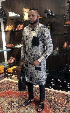 Kemeja Lelaki, African Fashion Modern, African Print Dresses, Fashion Suits For Men, African Men