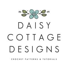 the daisy cottage designs logo on a white background with blue and green flowers in it