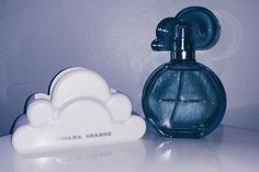 ριntєrєѕt: үαsмιη к.ღ @тнeүαsмιη∂σℓℓ Cloud Perfume Aesthetic, Ariana Grande Cloud Perfume, Ariana Grande Perfumes, Cloud Perfume, Ariana Grande Dangerous, Ariana Grande Fragrance, Perfume Aesthetic