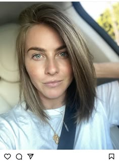 Julianne Hough Short Hair, Julianne Hough Hair, Lob Hairstyle, Pretty Hair Color, Julianne Hough, Brunette To Blonde, Hair Color And Cut, Shoulder Length Hair, July 31