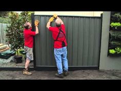 Colorbond Fence Decorating Ideas, Metal Fencing Ideas, Corrugated Metal Fence Diy, Corrugated Metal Fence Diy Easy, Corigated Metal Fence Diy, Metal Roofing Fence, Cover Colorbond Fence, Diy Vinyl Fence Installation