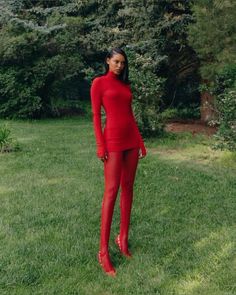 Dinner Outfit Ideas, Red Tights, Dinner Outfit, Fashion Mistakes, Mode Inspiration, Fashion Killa, Holiday Outfits