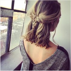 Believe it or not, there are many easy and cute braids for short hair! Dare to be daring and absolutely rock the utmost cutest braid for short hair! Easy Trendy Hairstyles, Long Bobs, Long Bob Hairstyles, Easy Braids, Short Hairstyle, Braids For Short Hair, Shoulder Length Hair, Cute Hair