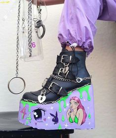 Weirdcore Outfits, Bobbies Shoes, Grunge Shoes, Alt Clothes, Skater Girl Outfits, Kawaii Shoes, Funky Shoes, Girly Shoes