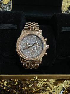 This beautiful luxurious diamond watch is no less than a walk on the red carpet. Turn heads with this stylish iced out diamond watch for that lady who likes to stand out in a crowd All diamonds are 100% natural Not cz Not moissanite Not lab made Not simulated Comes w certificate of authenticity card Free gift box Free jewelry cloth to clean jewelry Diamond and Custom items are not eligible for returns This is a very lovely watch to give as a gift to your boss or friend or loved one. It’s so beau Gem Setting, Clean Jewelry, Diamond Watches For Men, Diamond Ice, Diamond Dust, Watch For Men, Jewelry Diamond, Custom Watch, On The Red Carpet