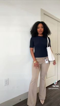 #workwear #corporate #office #business #classy #style Khaki Business Casual Women, Realtor Outfits Black Women, Corporate Girl Black Woman, Corporate Baddie Summer Outfits, Sales Woman Attire, Corporate Black Women, Banking Outfits, Front Desk Outfits