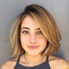 Bob Blowout Hairstyle Brown Shoulder Length Hair, Shoulder Length Hair With Bangs, Medium Length Hair With Layers, Short Layered Haircuts, Shoulder Length Hair Cuts, Haircut For Thick Hair, Haircuts For Fine Hair, Shoulder Length Hair