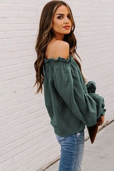 Whether it is parties, date night or fun days in the sun, our off the shoulder top is up for the task of making you stand out. Break out your distressed denim and heels to get the look. Off Shoulder Ruffle Top, Ruffled Neckline, Break Out, Black Ruffle, Ruffle Top, Get The Look, Distressed Denim, Off Shoulder Blouse, Size Clothing