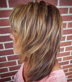 Shag With Bangs For Thin Hair Feathered Hairstyles Medium Fine Hair, Short Modern Shag, Straight Shag, Medium Shag, Κούρεμα Bob, Chunky Highlights