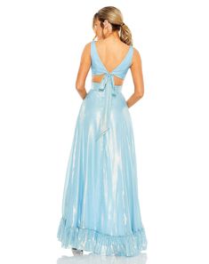 Ieena for Mac Duggal Sheer organza overlay; 100% polyester lining Fully lined through body V-neckline Sleeveless Side and back cutouts Ruffled high low hemline Tie and concealed back zipper Approx. 62.5" from top of shoulder to bottom hem Available in Rose Gold and Powder Blue Style #49526 Organza Overlay, Powder Blue Color, Designer Formal Dresses, Ruffle Gown, Long Formal Dress, Unique Prom Dresses, Prom Girl, Mac Duggal, Designer Gowns