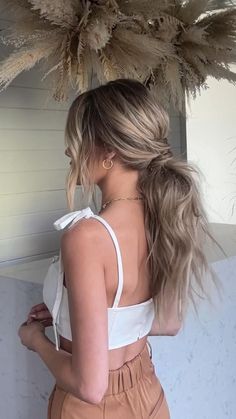 Topsy Tail Hairstyles, Pineapple Hairstyle, Easy Formal Hairstyles, Pony Tail Hair, Tail Hairstyle, Take Care Of Your Hair, Thicker Fuller Hair, Tail Hair