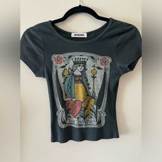 Queen Of Hearts Baby Tee. I Believe It’s A Size Medium But Fits As A Small. Never Worn Crown Graphic, Queen Card, Heart Shirt, Queen Of Hearts, Baby Tee, Infant Tees, Black Blue, Graphic Tee, Zen