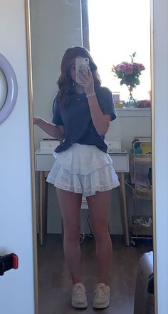 #ootd #outfit #cute #stlye #summerstyle #beauty #summer #summeroutfit Follow & See more post collection in my pin bio, Thank you. Read more inspo & article at Our website. Winter Birthday Dinner Outfit, Outfit Cute, Kleidung Diy, Ropa Diy, Outfits Verano