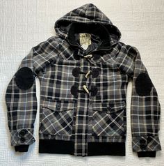 Billabong Youth Boy’s Gray Plaid Winter Coat W/ Zip And Buttons. This is a great jacket with plenty of life left. Please see pictures for sizing information and details. Plaid Winter Coat, Gray Plaid, Billabong, Winter Coat, Nike Jacket, Plaid, Grey, Best Deals