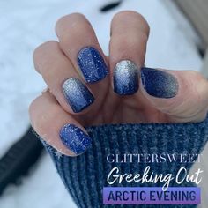 Christmas Nail Colors, Blue Nail Color, Glitter Manicure, Pretty Nail Designs, Sparkle Nails, Autumn Nails