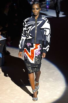 Tom Ford Fall 2013 RTW - Review - Vogue Mode Inspiration, Fall Collections, Pop Art, Fashion Show