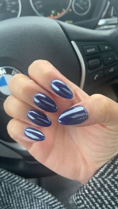 Navy chrome nails Navy Blue Chrome Nails, Navy Chrome Nails, Chrome Summer Nails, Summer Chrome Nails, Light Blue Chrome, Chrome Manicure, White Chrome Nails, Blue Chrome Nails, Hoco Nails