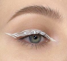 White Eye Makeup, Carnival Makeup, High Fashion Makeup, Fall Makeup Looks, Eye Makeup Art, Fall Makeup, Fantasy Makeup