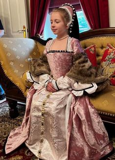 Tudor Era, Tudor History, Princess Aesthetic, Period Costumes