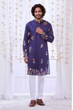 Buy Multi Color Silk Printed Kalamkari Floral Nizam Kurta Set For Men by Taroob Online at Aza Fashions. Kurta Set For Men, Pajama Pattern, Boys Kurta, Kurta Set, Aza Fashion, Silk Printing, Types Of Sleeves, Multi Color, For Men