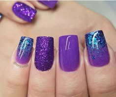 September Birthstone Nails, Purple Nail Designs For Wedding, Fun Dip Nail Designs, Purple Dip Nails With Design, Nail Art Designs Summer Purple, Purple Dip Nail Ideas, Purple Sns Nails, Purple And Teal Nails Designs, Electric Purple Nails