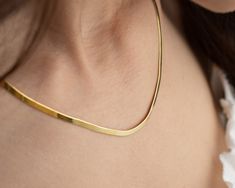 Add a touch of timeless elegance to your look with our Gold Snake Chain Necklace. Crafted with precision and style, it's the perfect accessory to elevate your outfit for any occasion. • Material: High-Quality Solid 925 Sterling Silver• Finish: Sterling Silver Gold• A special piece you'll treasure• High-quality materials and attention to detail• Our jewelry is designed With 🖤️ In NY Elegant Gold Jewelry, Gold Snake Chain, Mesh Necklace, Snake Chain Necklace, Snake Necklace, Gold Snake, Silver Gifts, Snake Chain, Solid 925 Sterling Silver