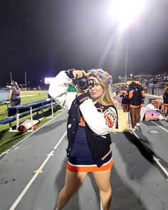 Cheer Pics, Cheer Uniforms, School Cheer, High School Cheer, Football Cheer, Cheer Uniform, Cheer Girl, Cheer Pictures